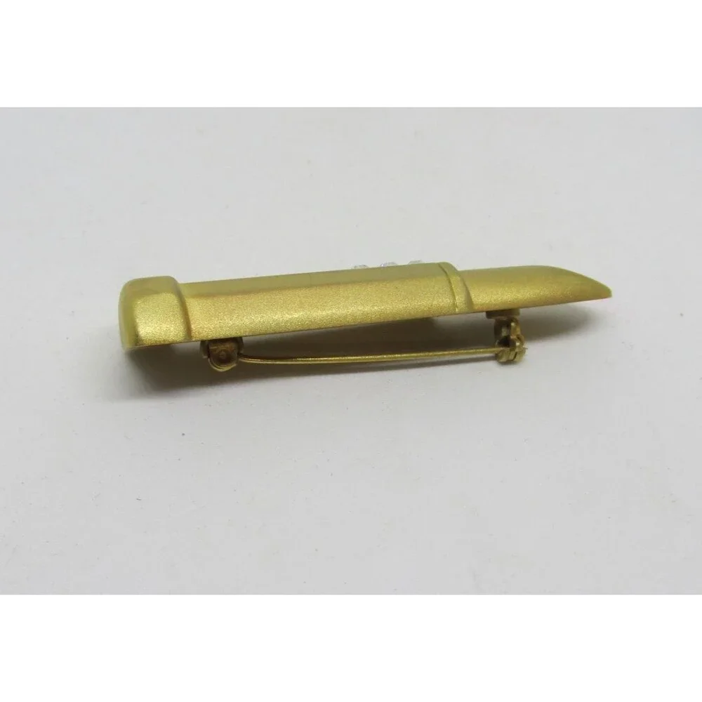 Unbranded vintage gold
