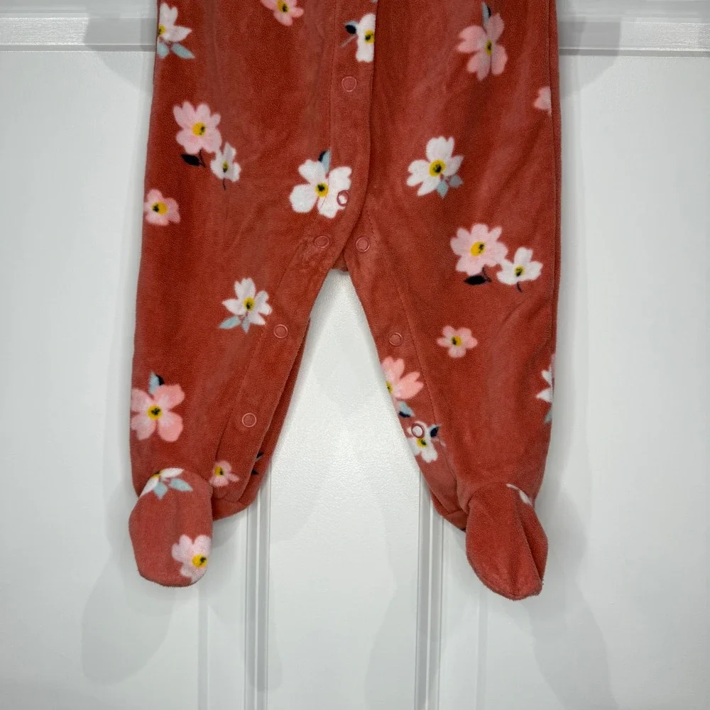 Carter's Baby Girl Size 6 Months‎ Floral Fleece Footed Pajama Sleepers