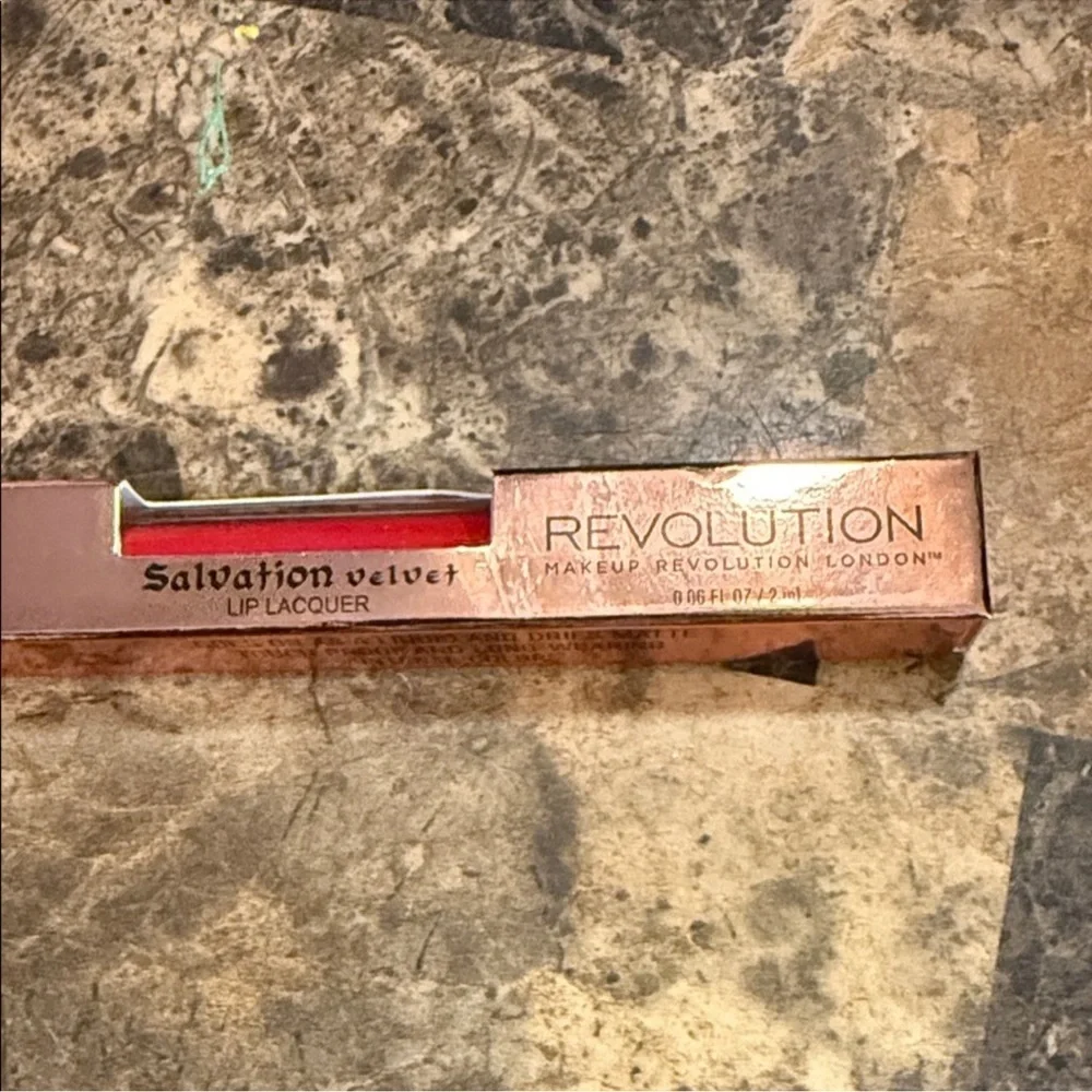 Makeup Revolution turn heads