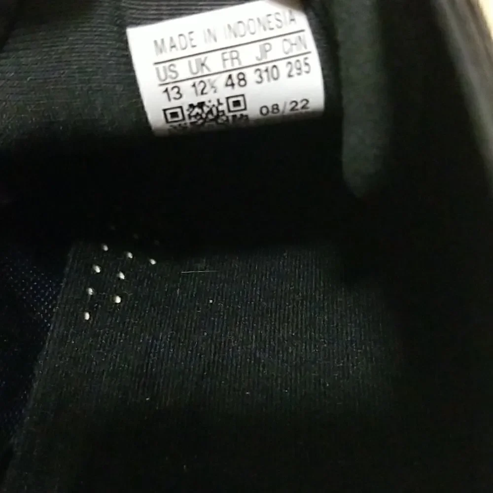adidas new avryn
