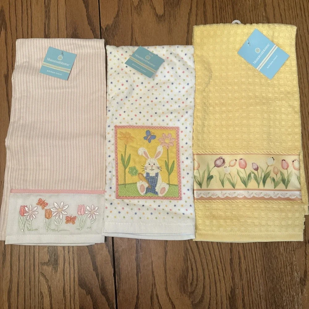 Set Of 3 New With Tags Kitchen Towels Easter Spring Blossoms & Blooms‎
