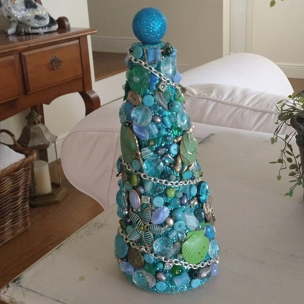 Vintage decor repurposed jewelry Christmas tree blue aqua green 10