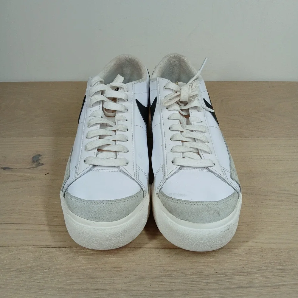 Nike pre owned