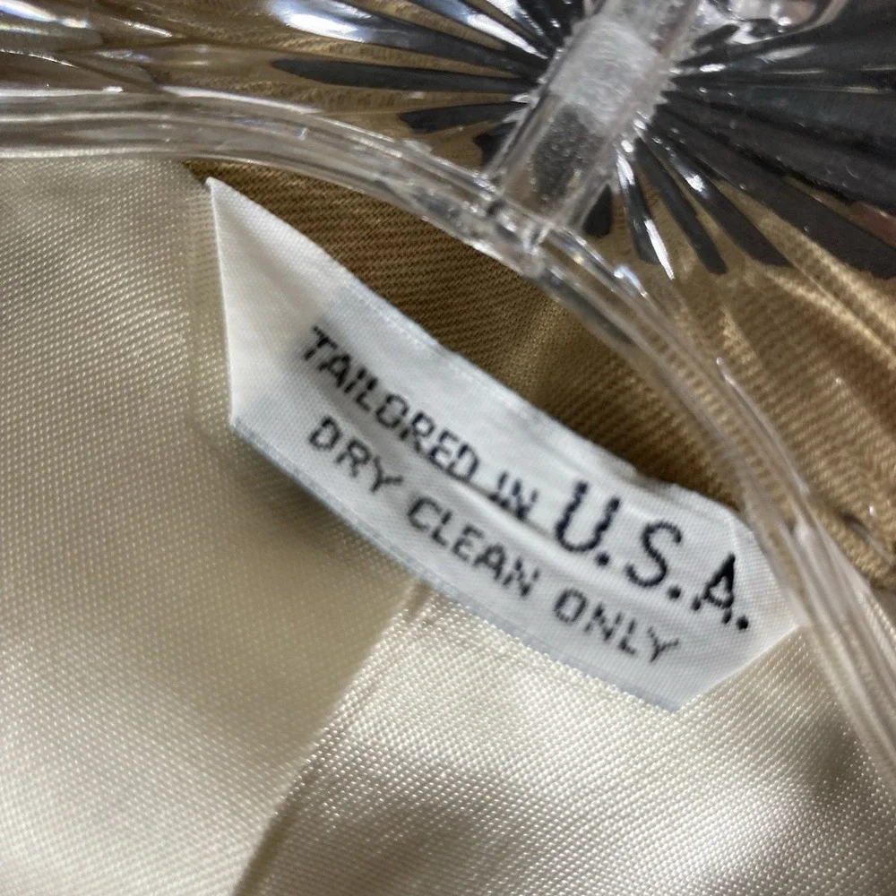 Botany 500 100% Pure Wool Blazer Beige‎ Size 46 Made In USA Gold Buttons