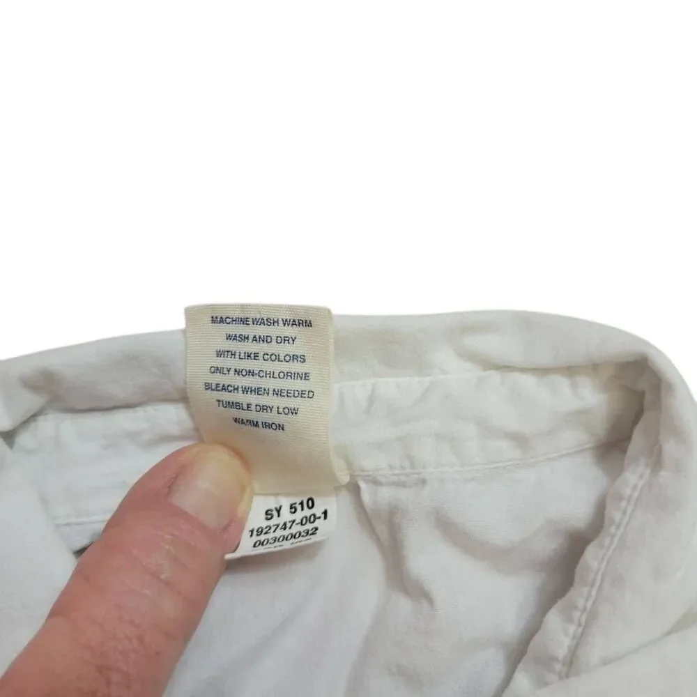Old Navy embroidered buttondown