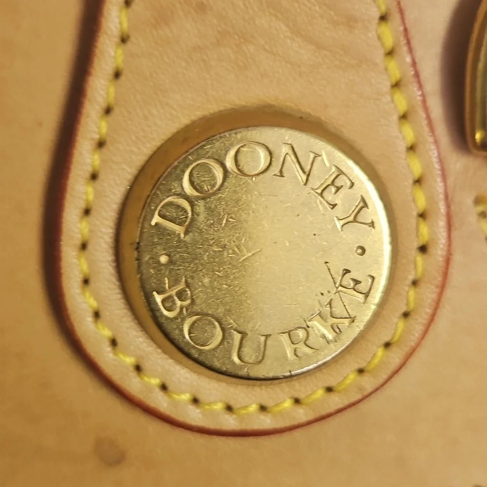 Dooney & Bourke vintage 80s