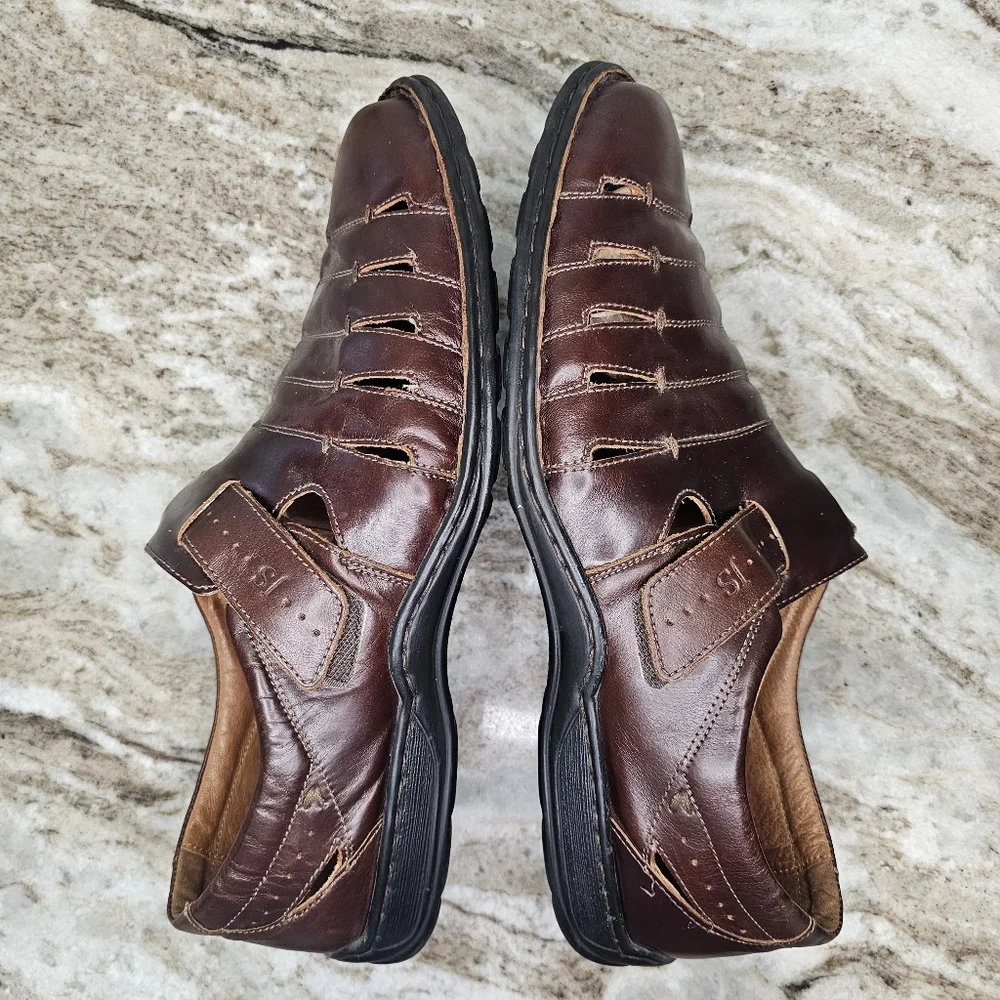 Josef Seibel this clean