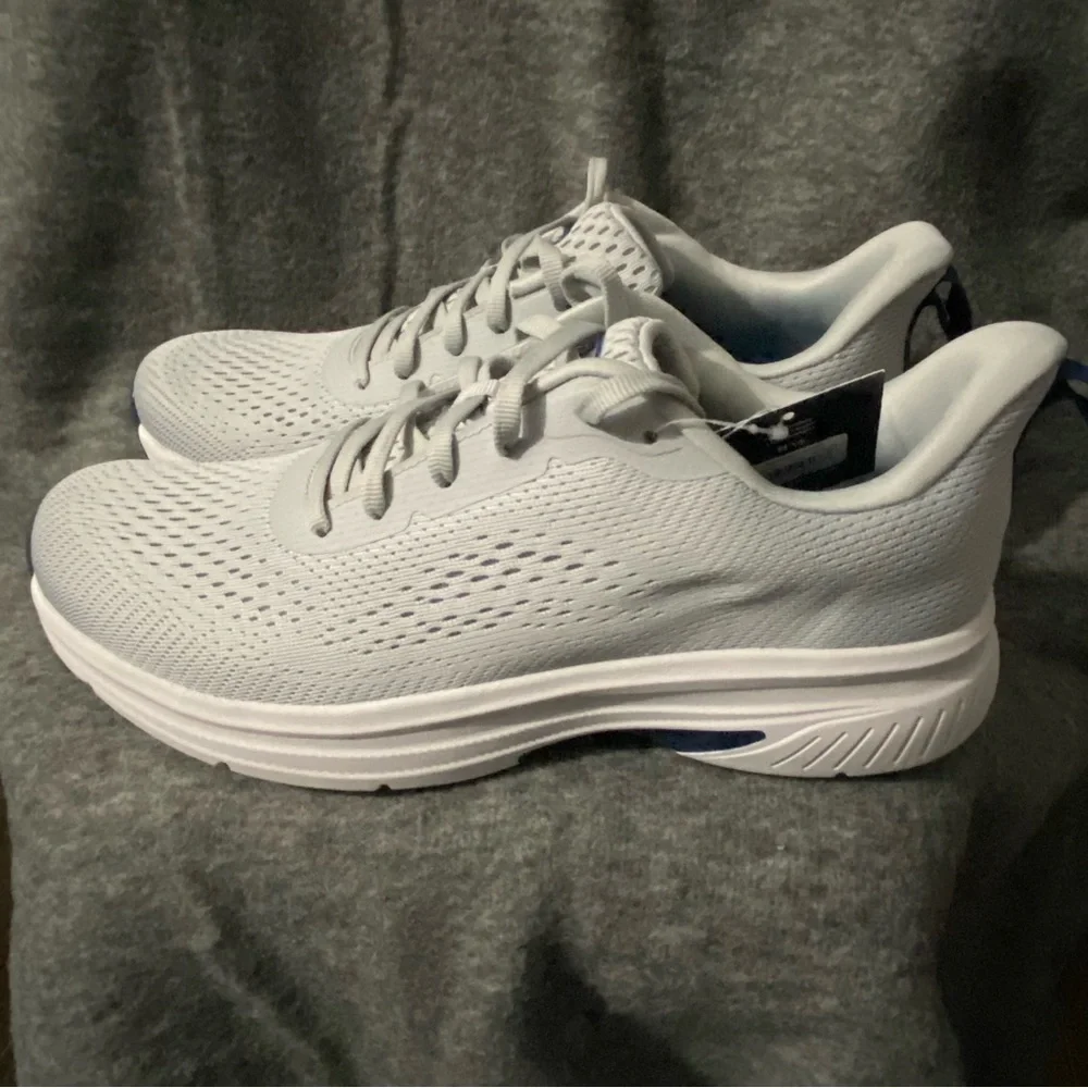 Athletic Works Shoes Mens 9.5‎ Grey Breathable Fabric Upper Lightweight Sneakers