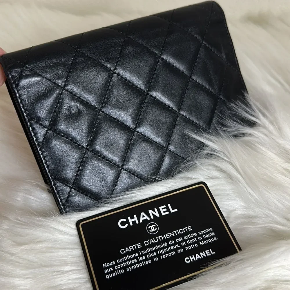 CHANEL preloved cambon