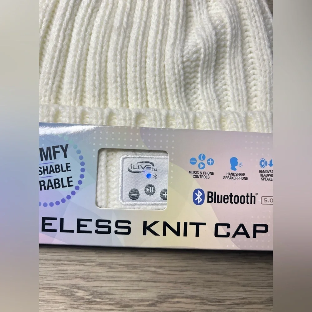 ilive white knit
