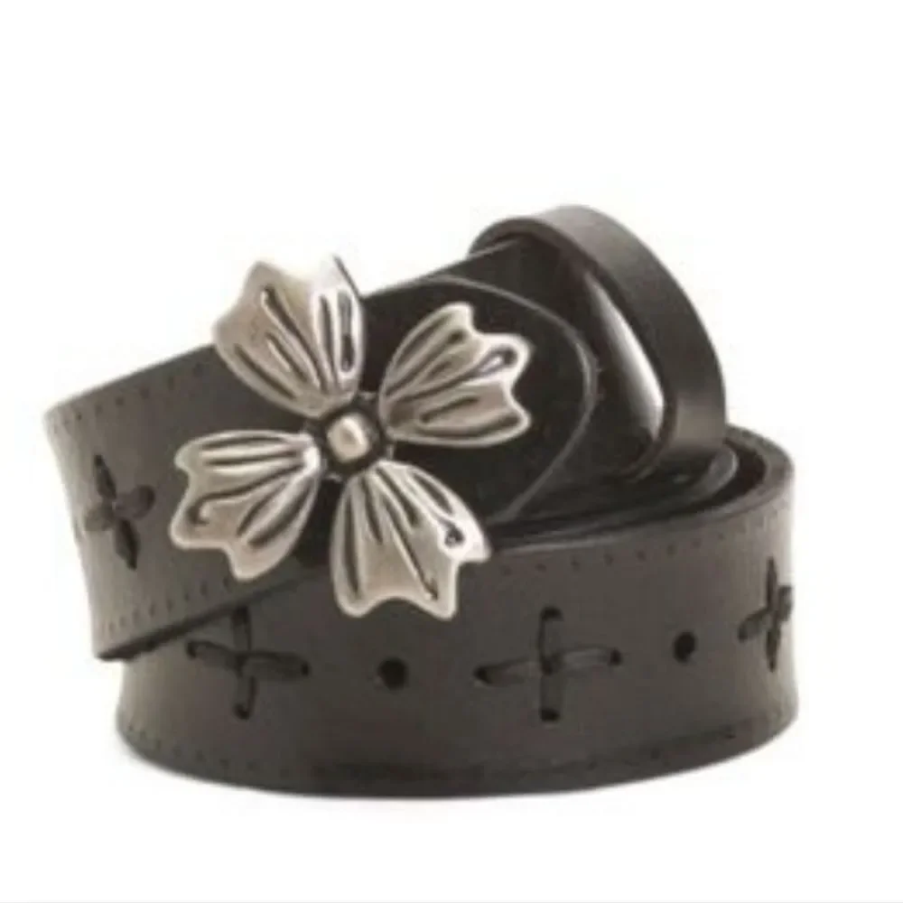 Patricia Nash Astrid Flower Buckle‎ Leather Belt