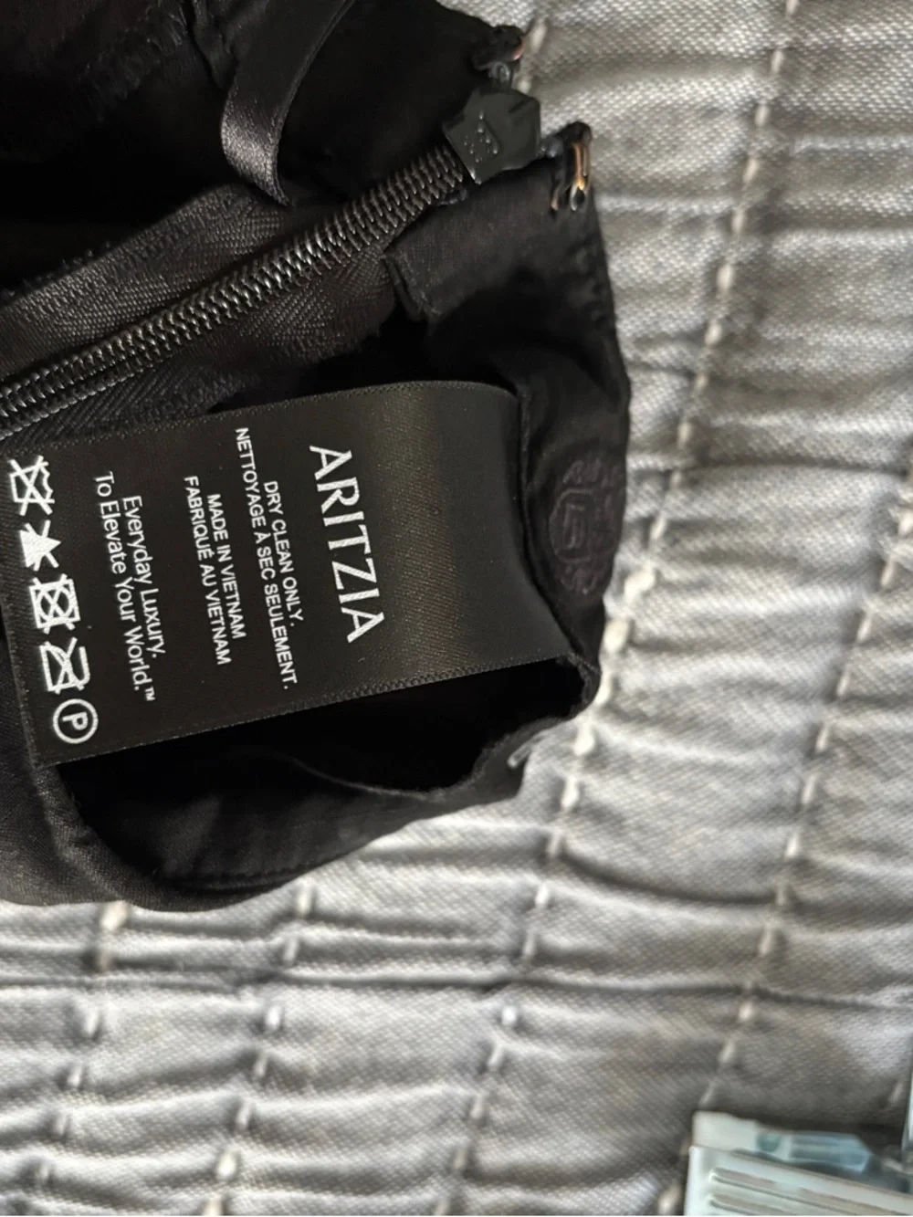 Babaton aritzia maritza
