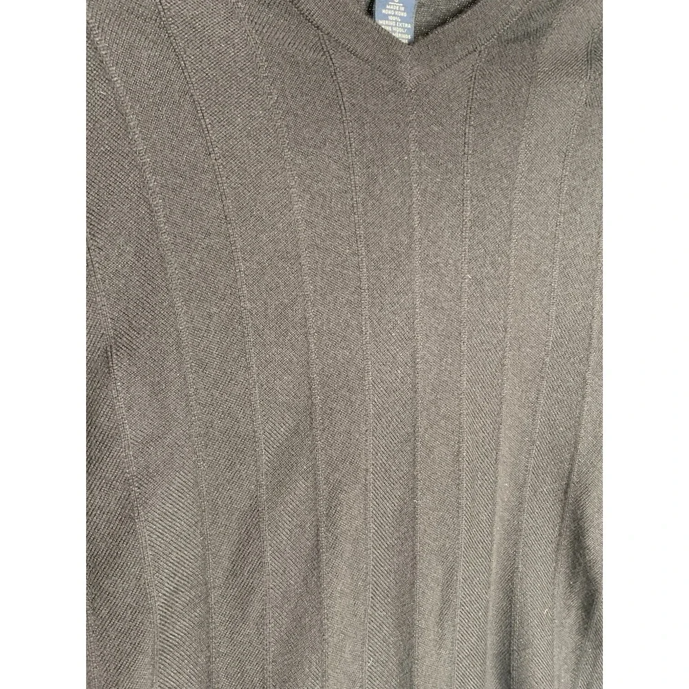 Banana Republic Mens V‎ Neck Sweater Brown Extra Fine Italian Merino Wool Size S