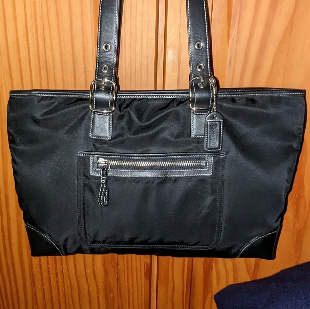 Vintage Coach black nylon tote .4450