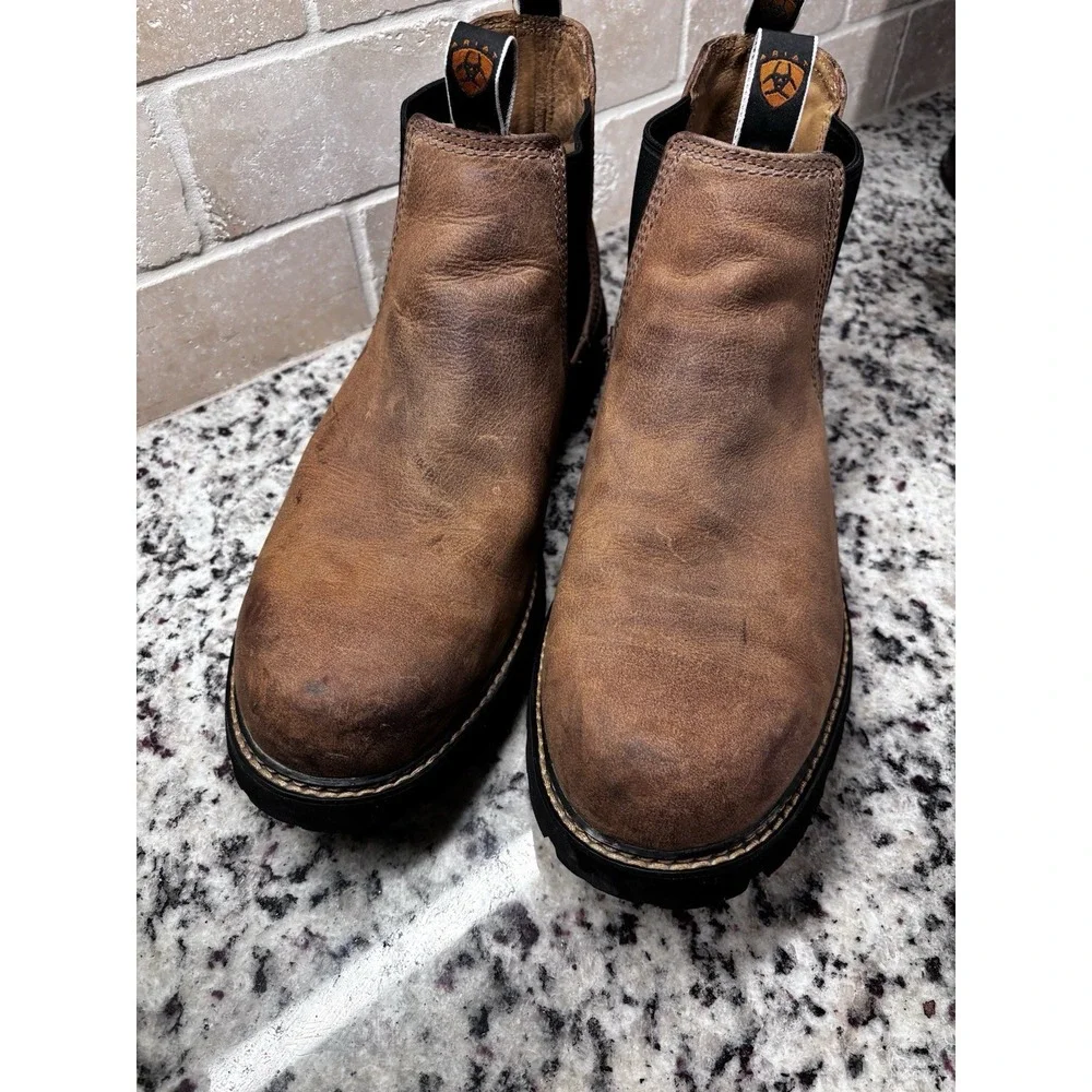 Ariat details authentic