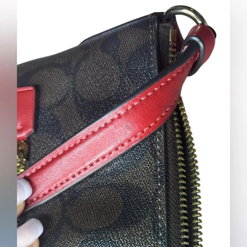 Coach stylish crossbody