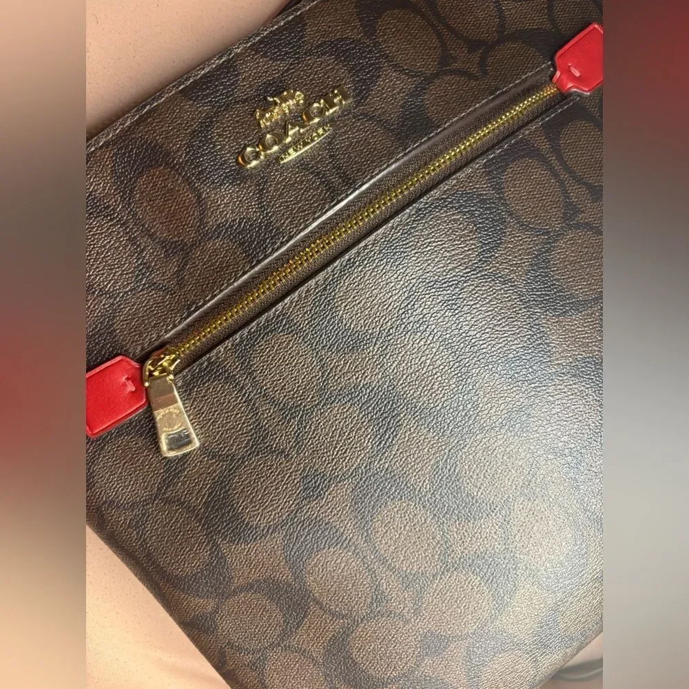 Coach stylish crossbody