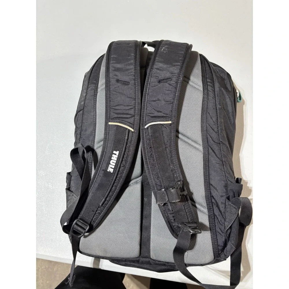 Thule good backpack