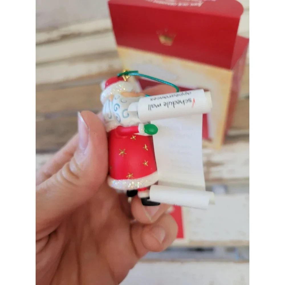 Unbranded hallmark so