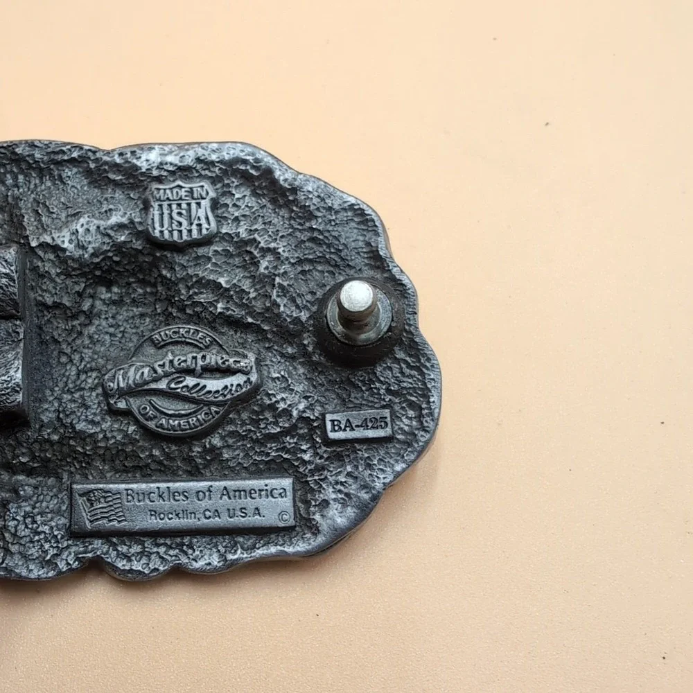 American Biker belt buckle made in the USA ba-425 metal‎