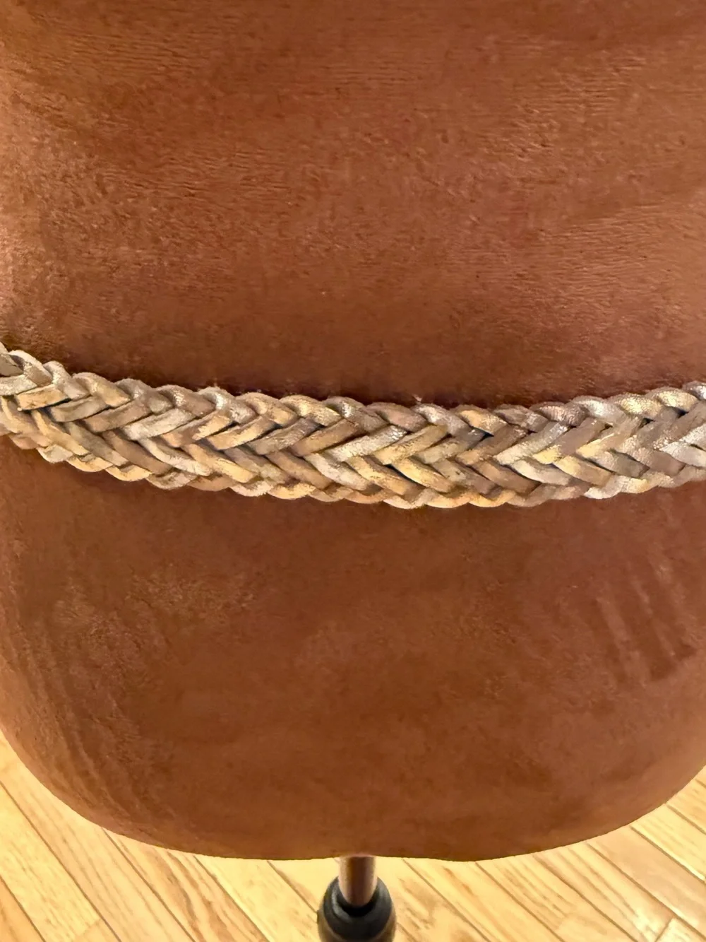 N/A stylish braided