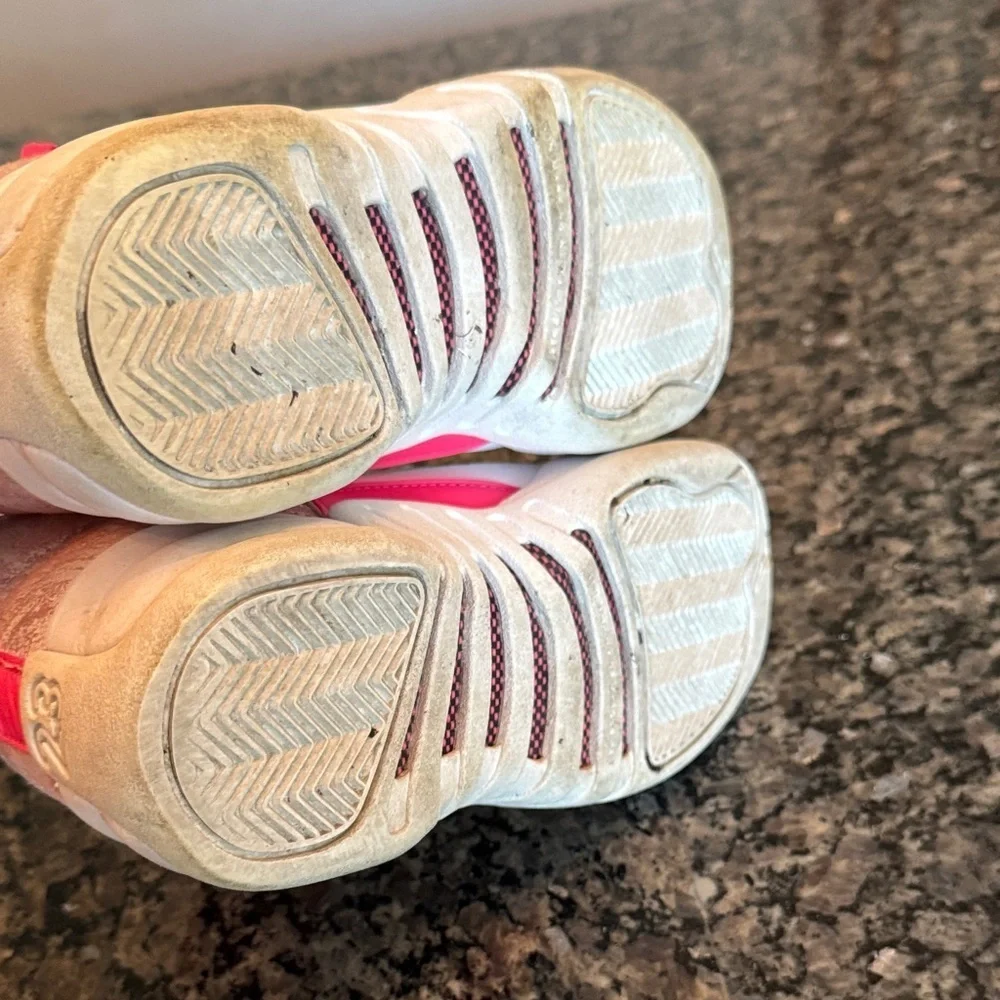 Jordan stylish pink