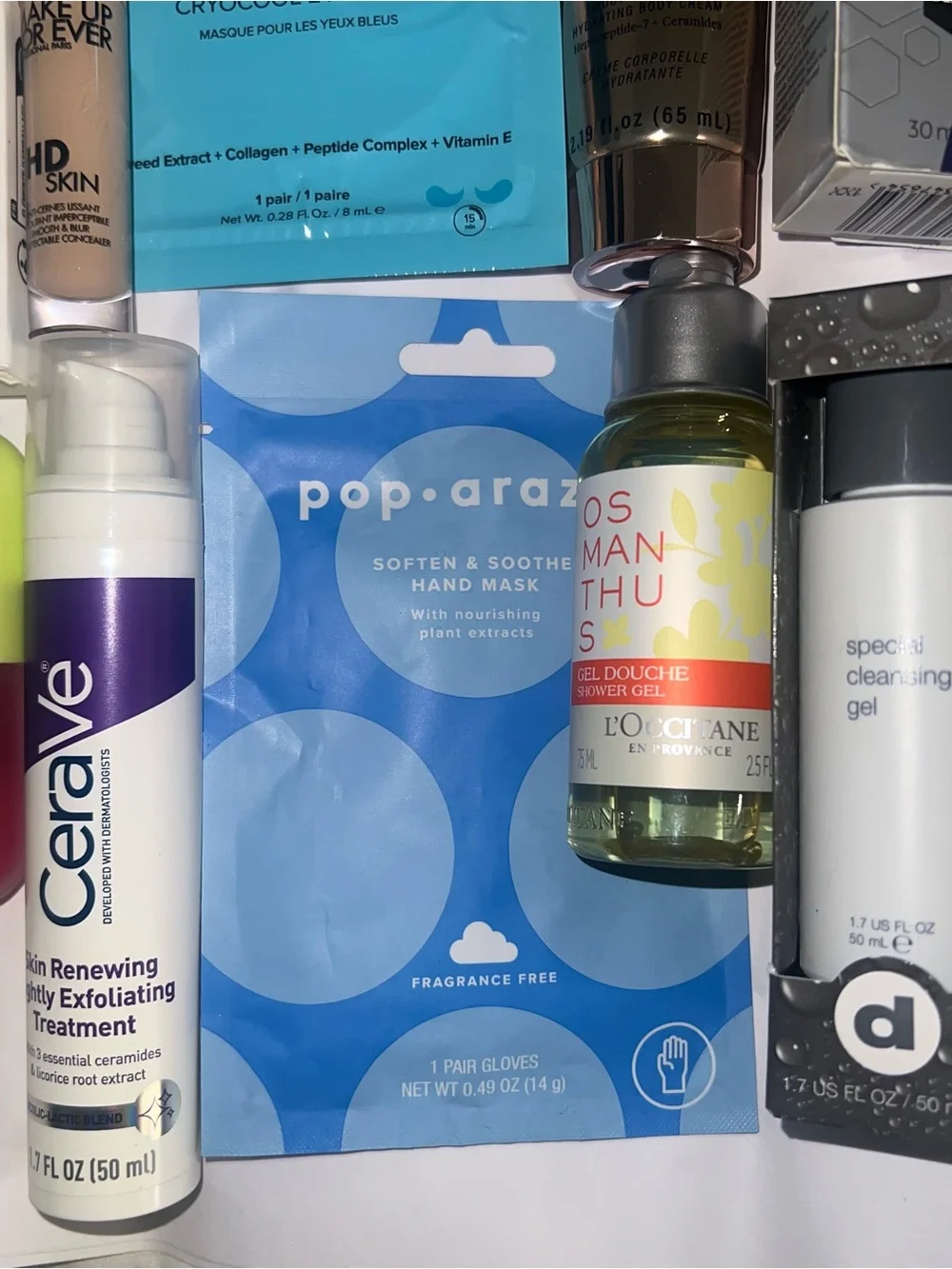 No 7 essentials beauty includes