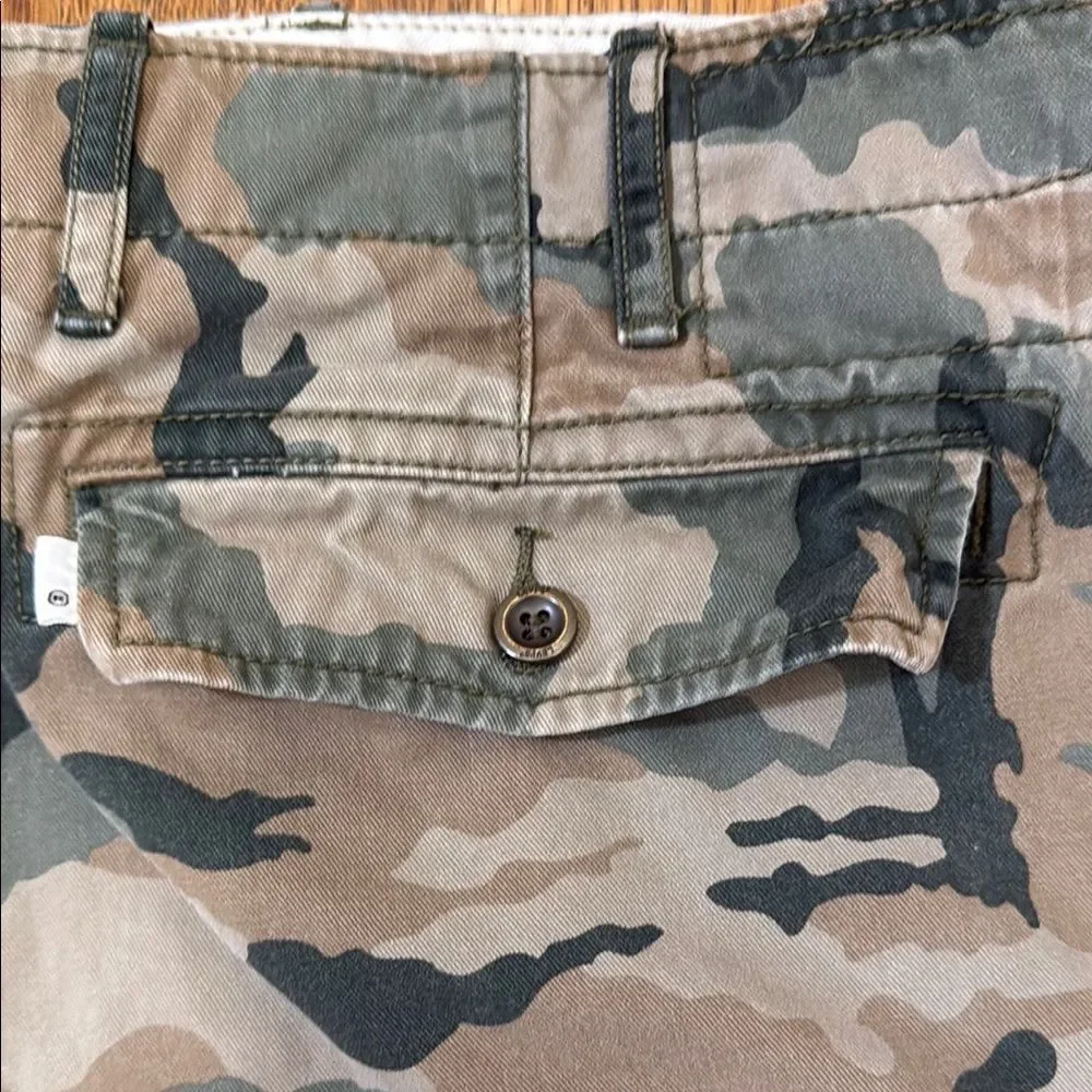 Levis levi’s camo