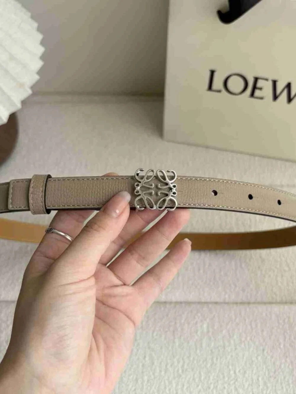 Loewe taupe grained
