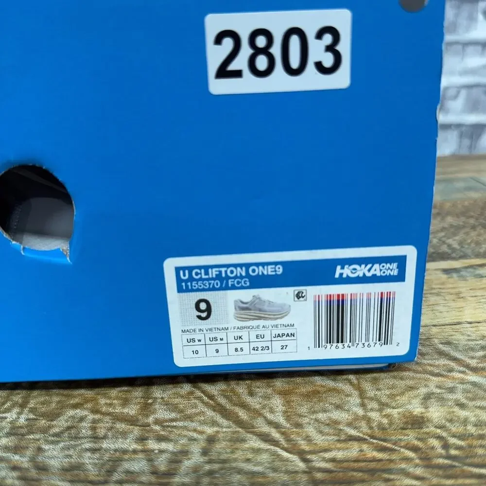 Hoka One One brand new