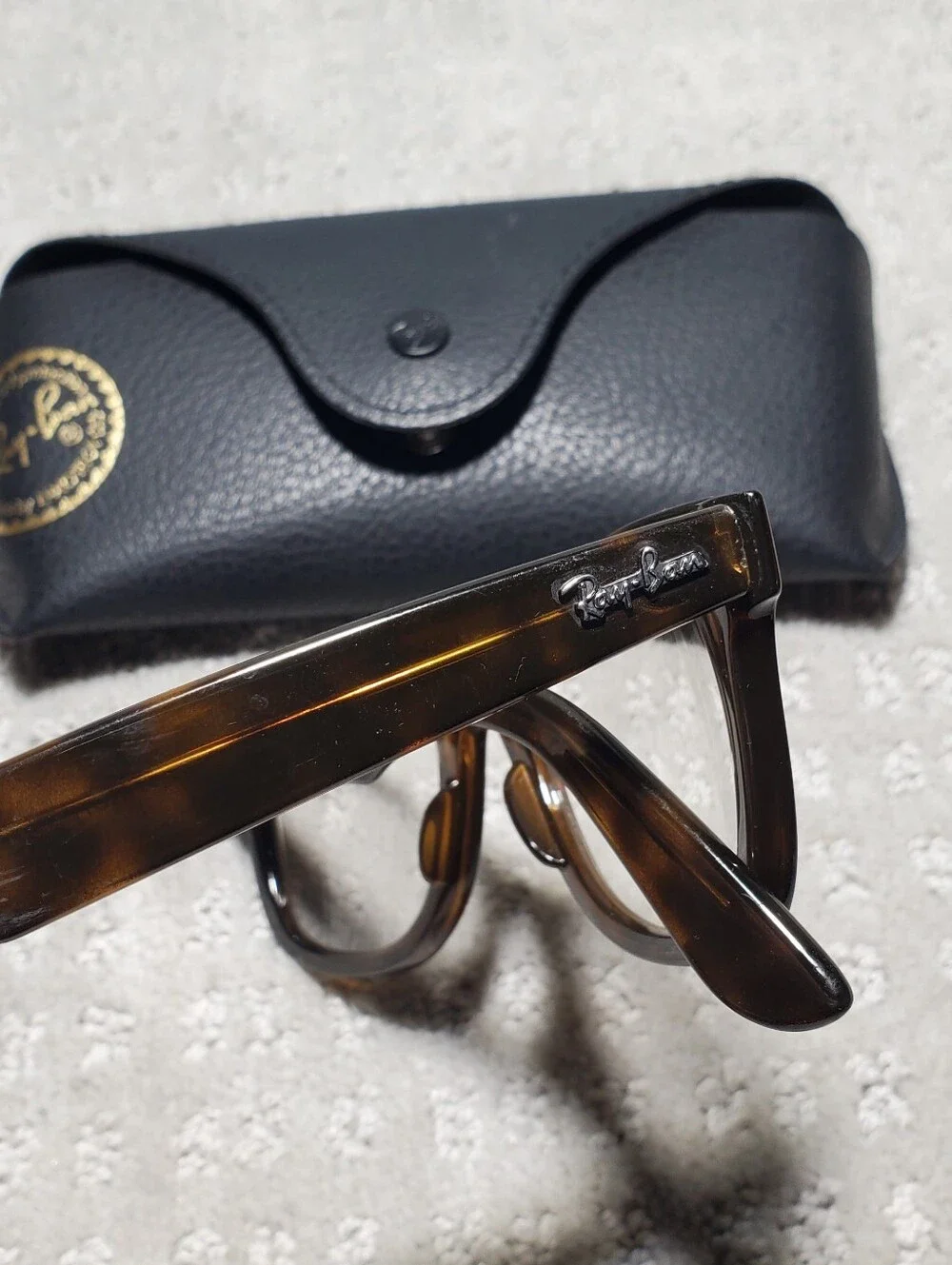 Ray-Ban classic wayfarer