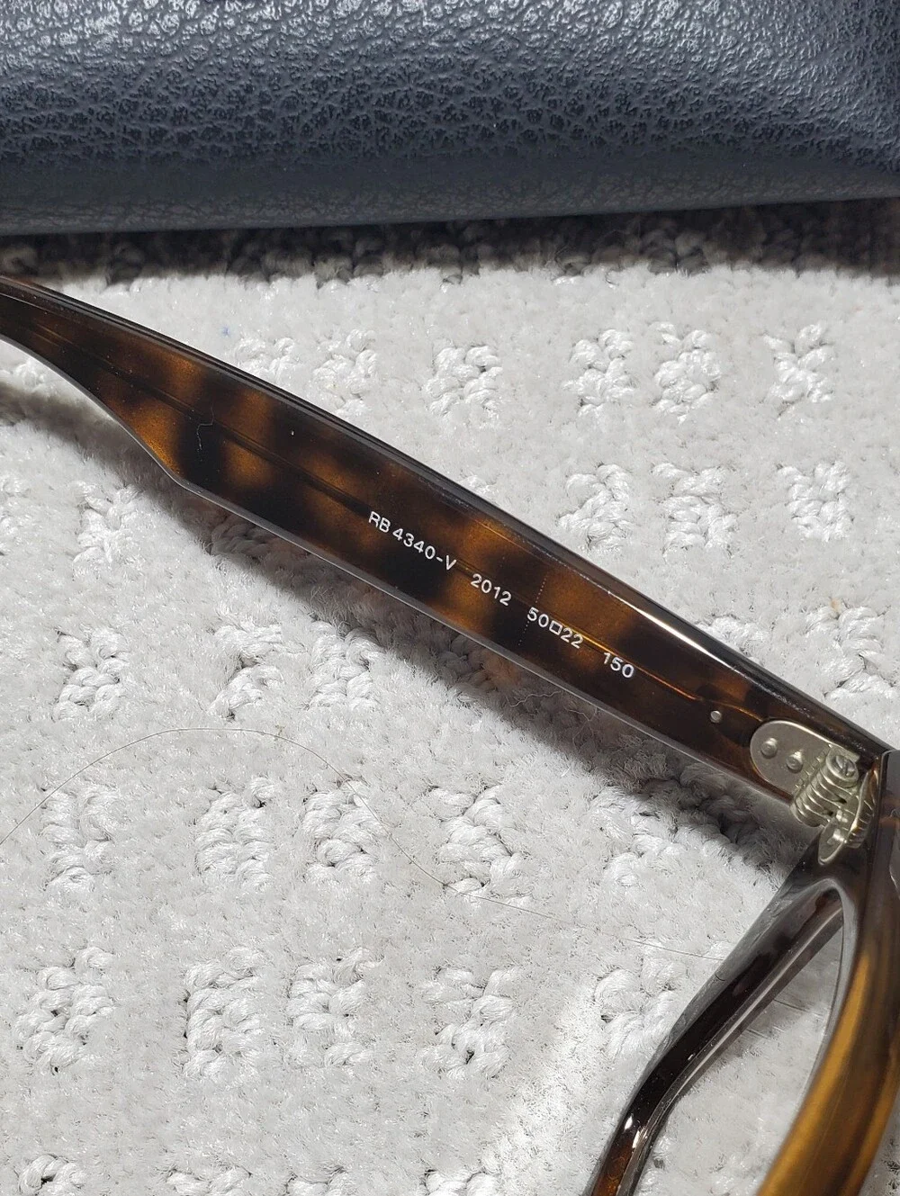 Ray-Ban classic wayfarer