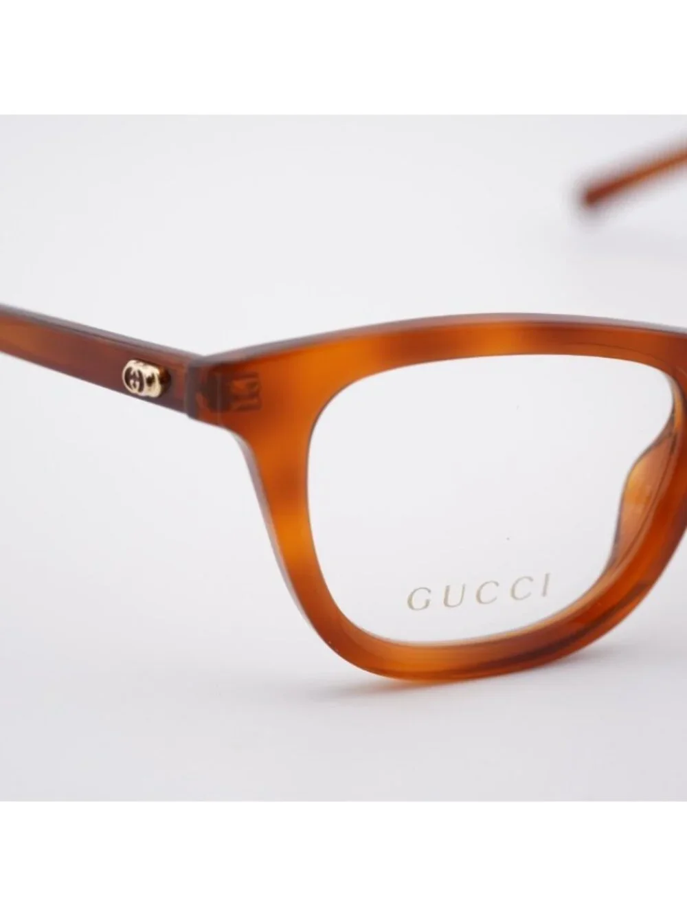 Gucci authentic gg1945o