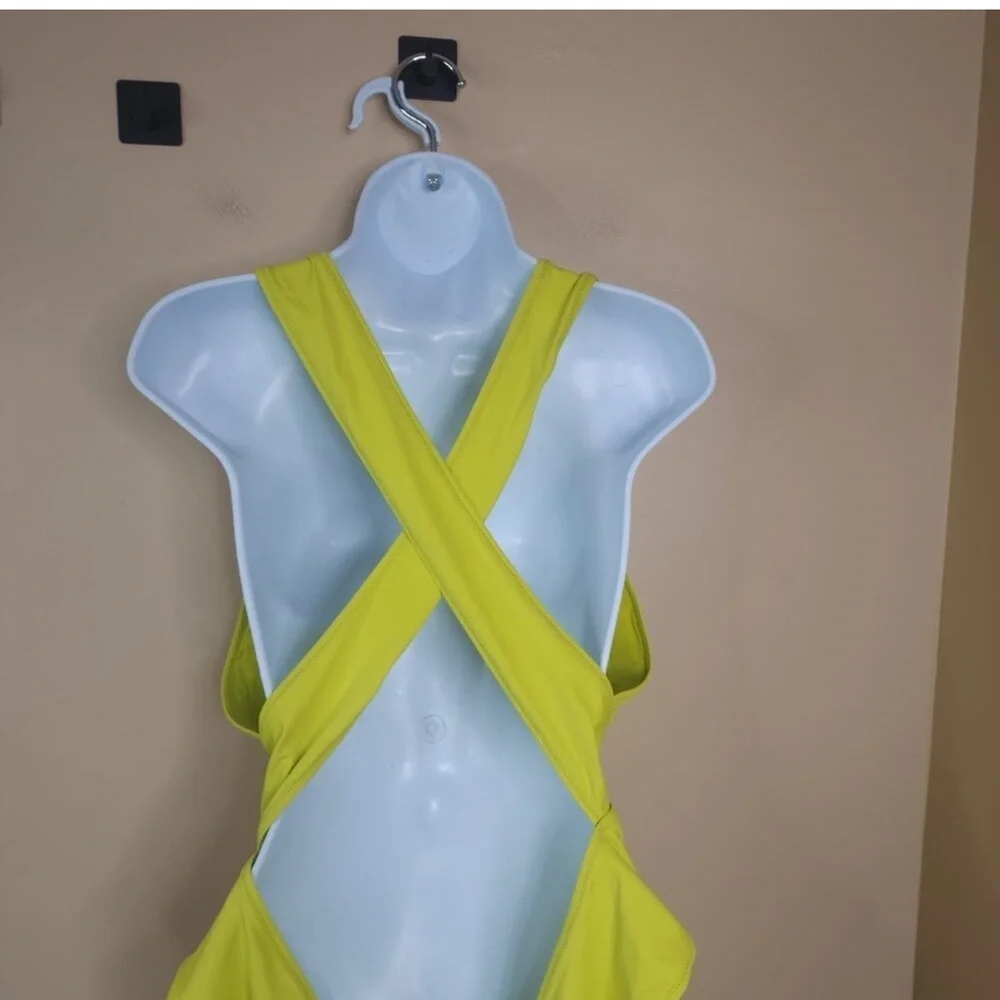 SKIMS  (C4) RECYCLED SWIM CUT OUT PLUNGE MONOKINI CITRUS SIZE NWT XXS