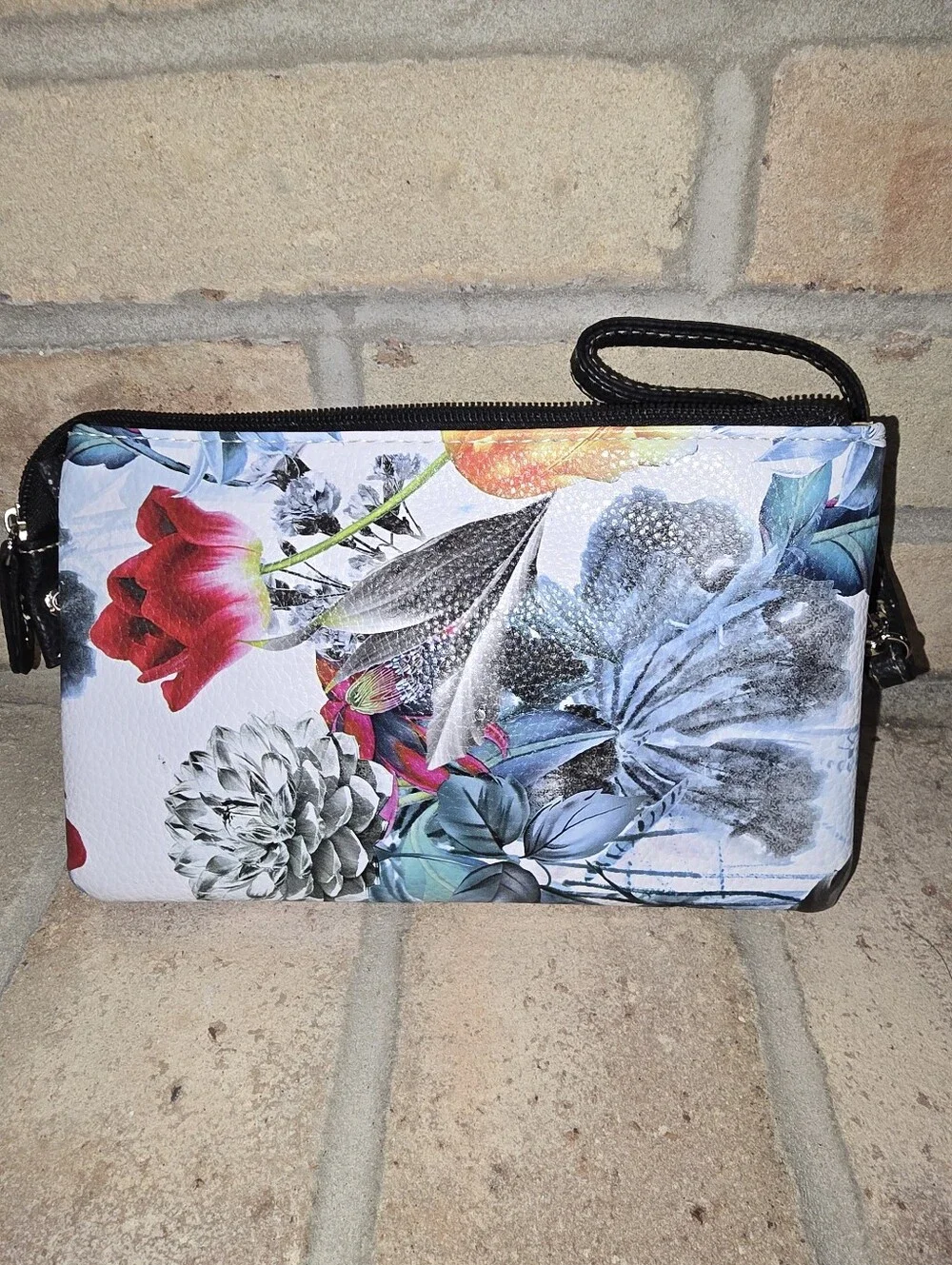 Stone & Co. stylish floral