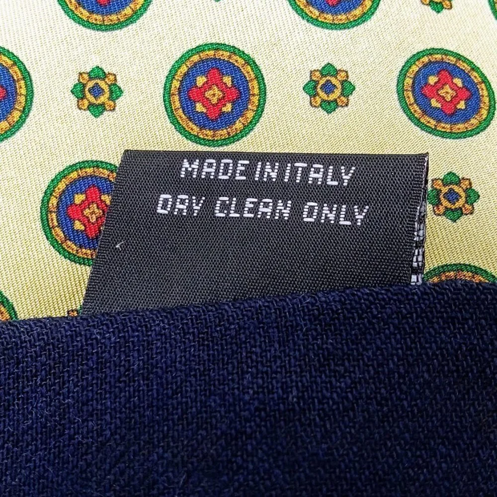 N/A luxurious silk