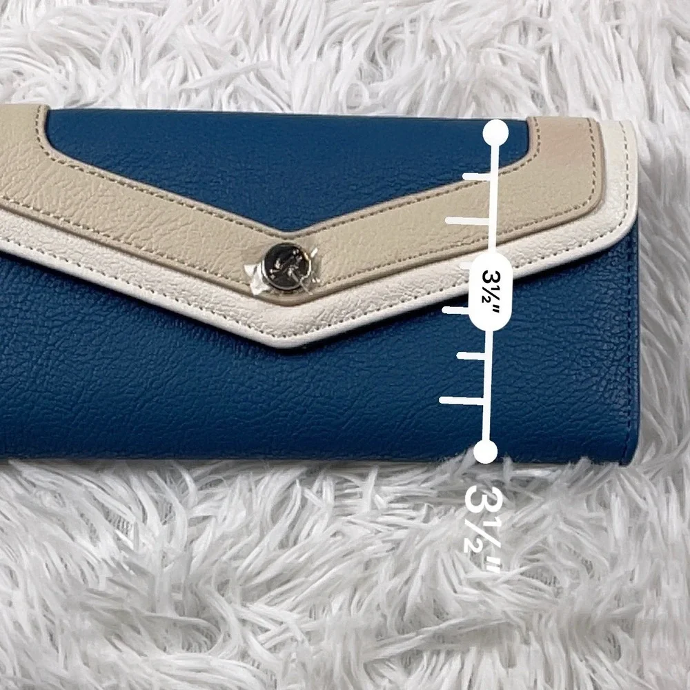 Grace Adele wallet features