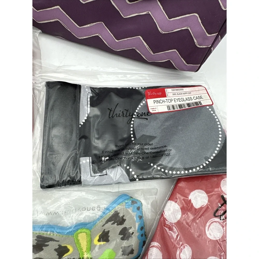Lot Of 8 - Thirty One Wristlet, Makeup Bag, Crossbody, Coin purse