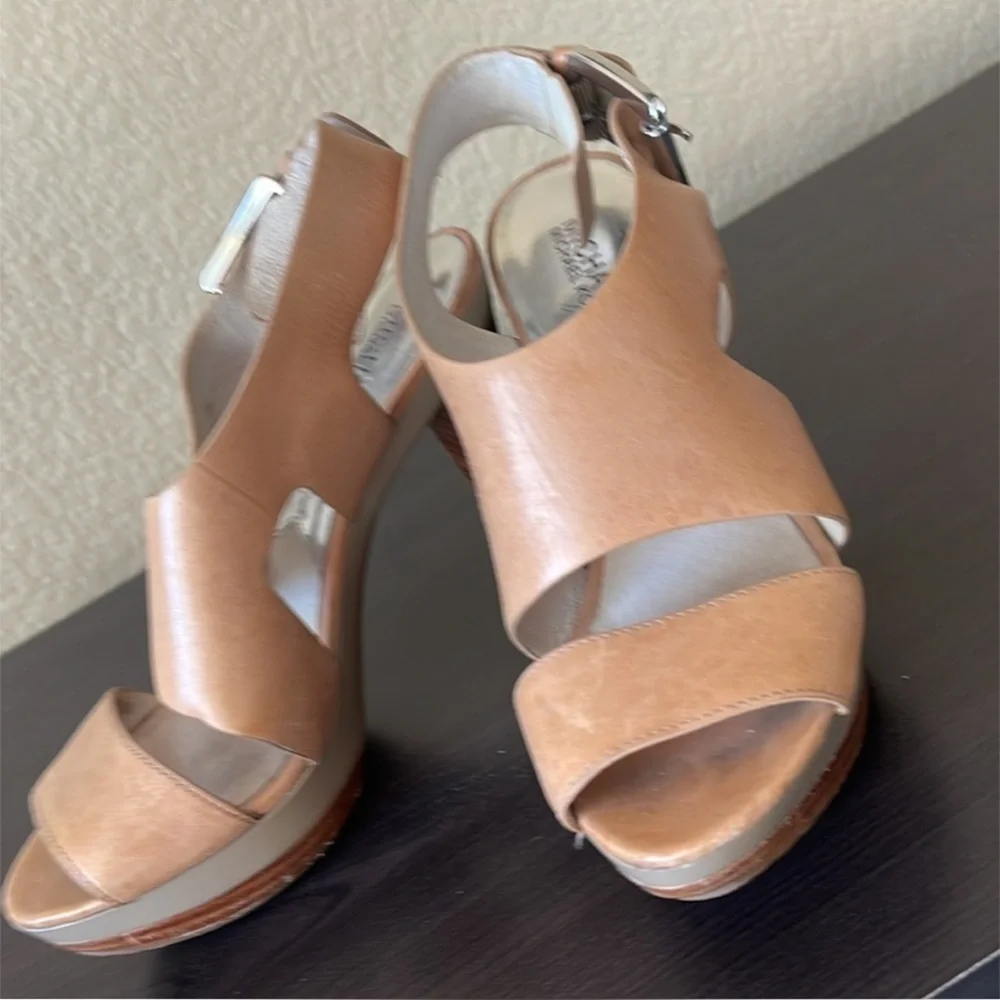 Michael Kors timeless stylish look