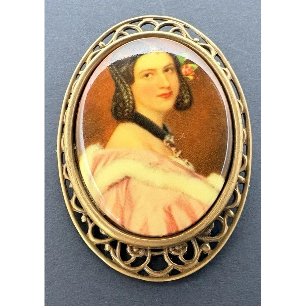 N/A vintage victorian