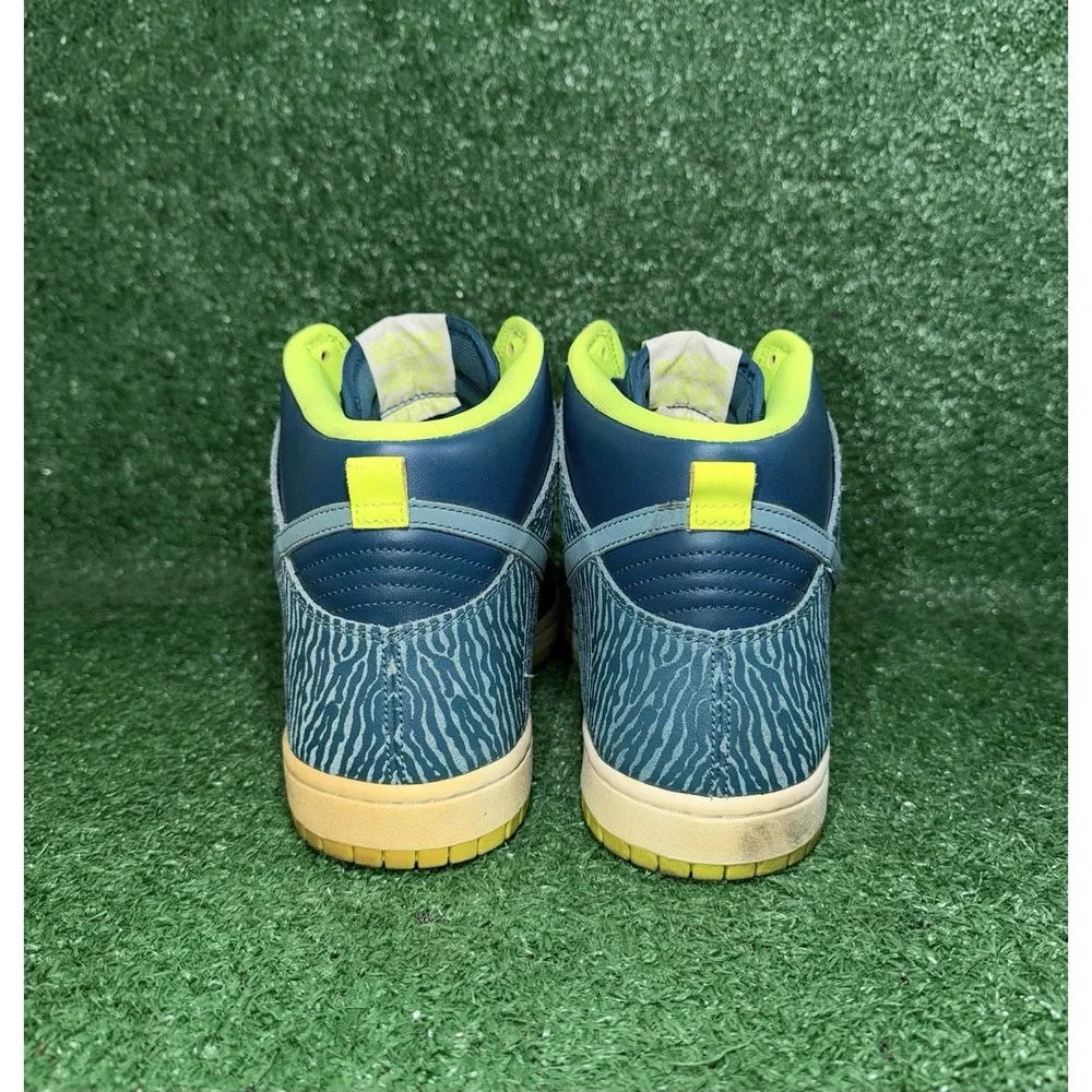 Nike shoes pretty during