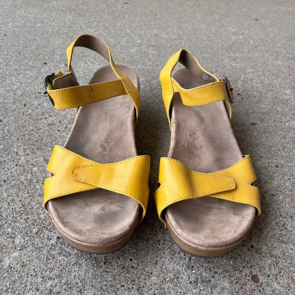 Dansko tasha wedge