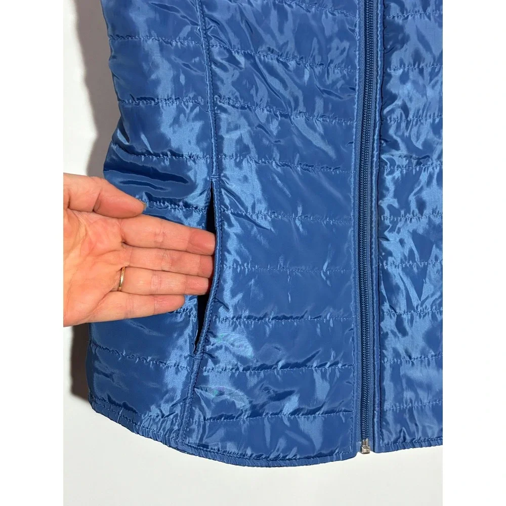Ariat reversible quilted