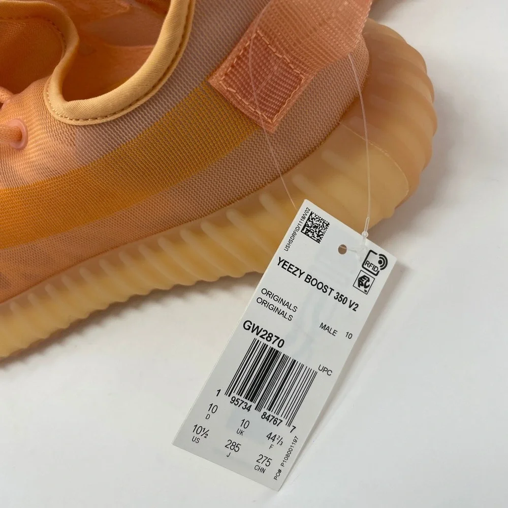 Adidas Yeezy new tags