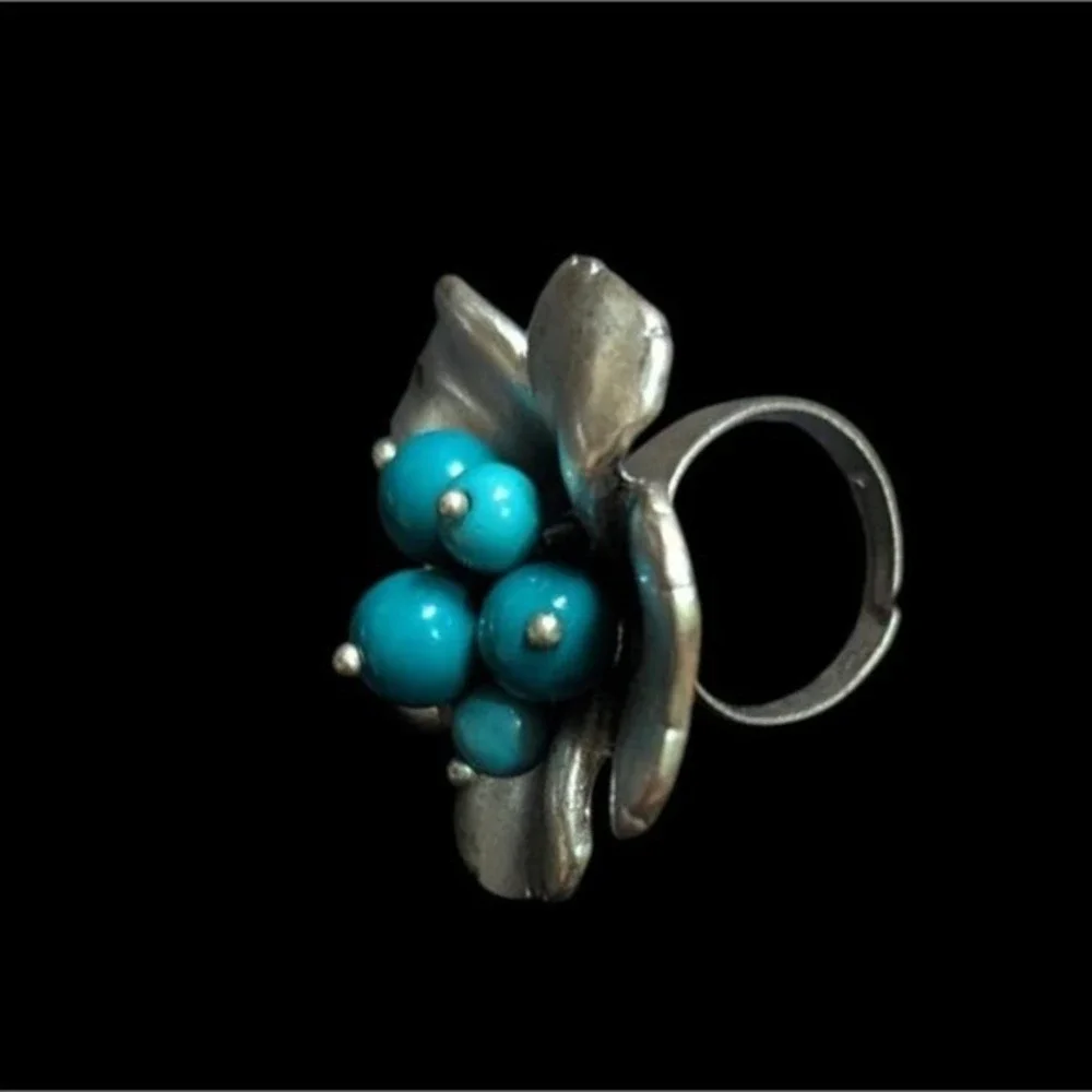 Unbranded vintage silver