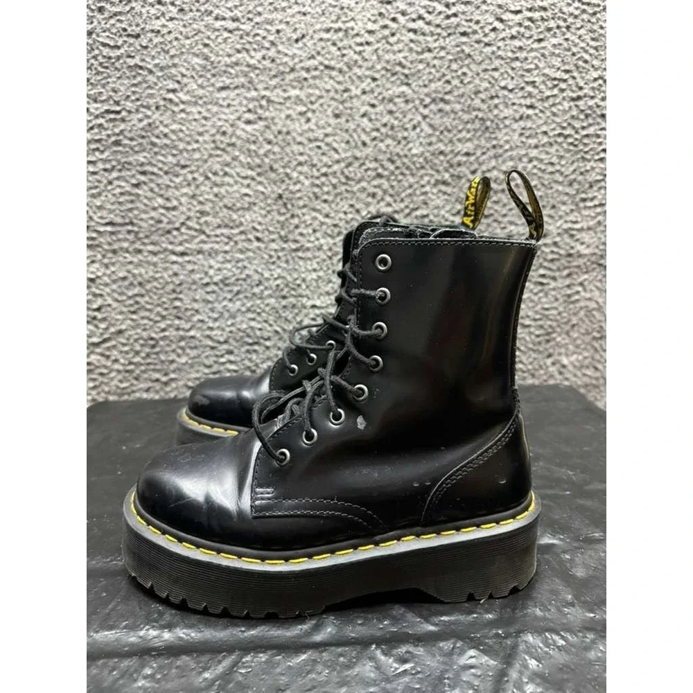 Dr. Martens pre owned