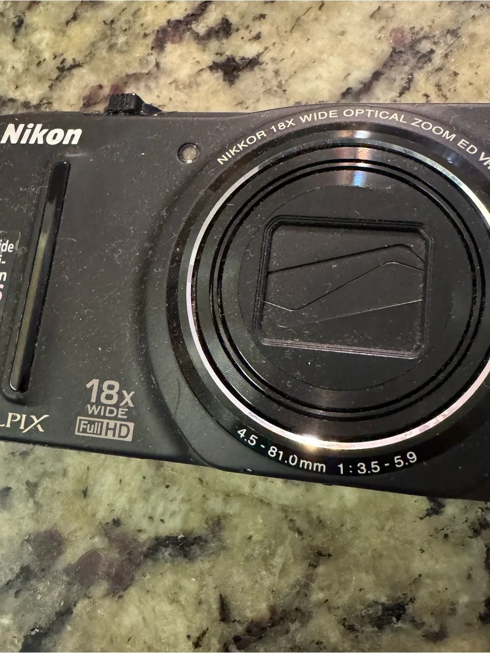 Nikon compact coolpix