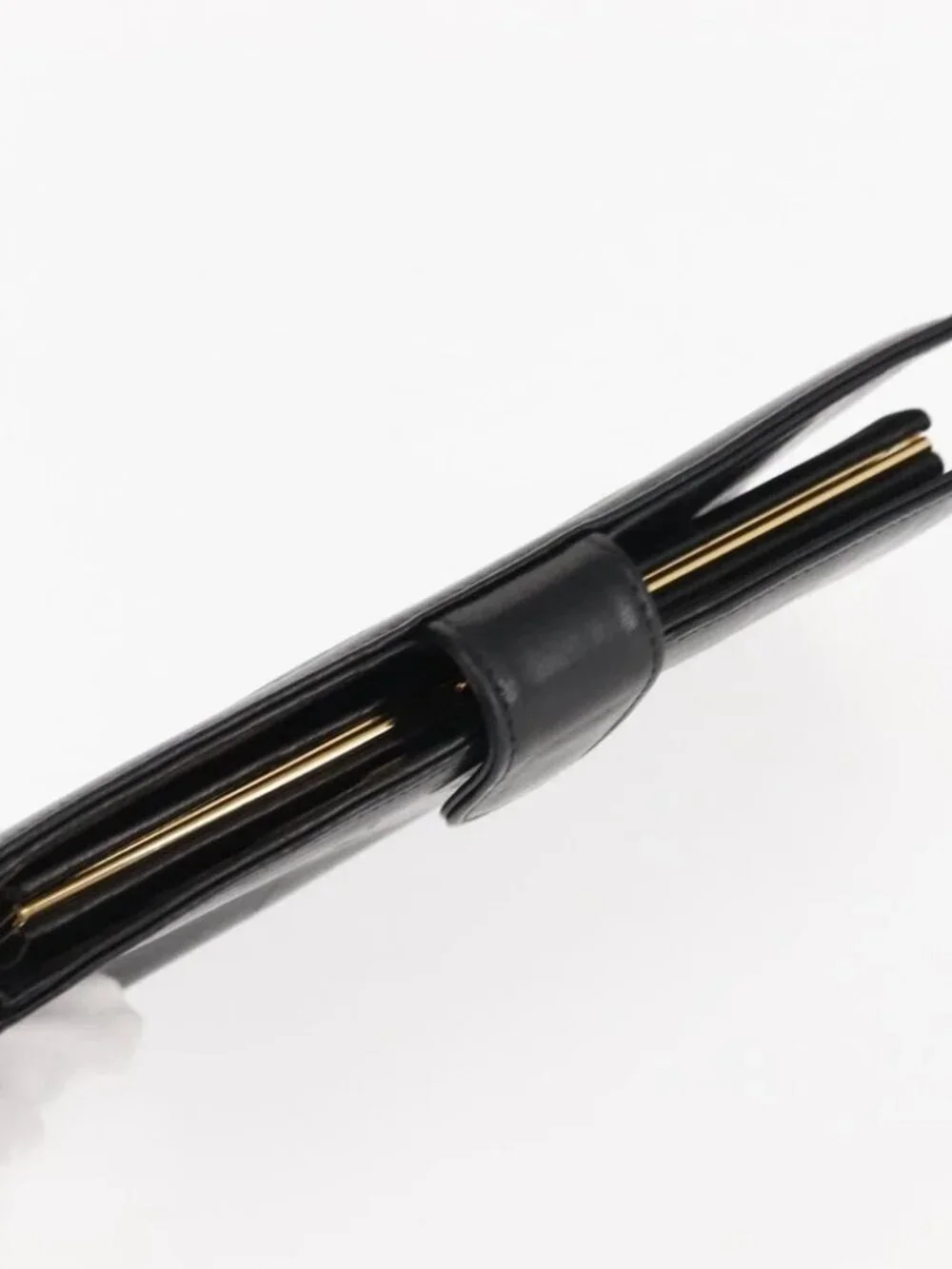 CHANEL brand	chanel color	black