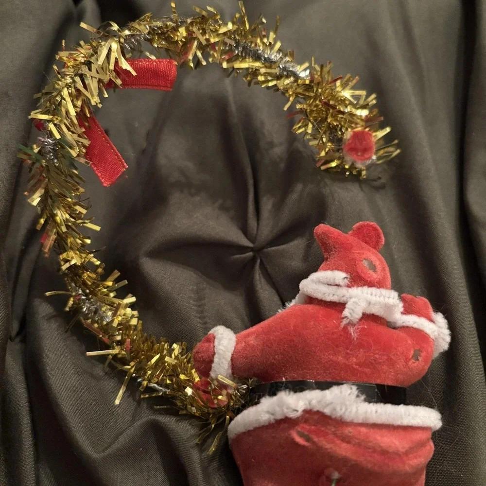 Vtg 1960s Flocked Dancing Santa Christmas Ornament Blow Mold Tinsel Door hanger‎