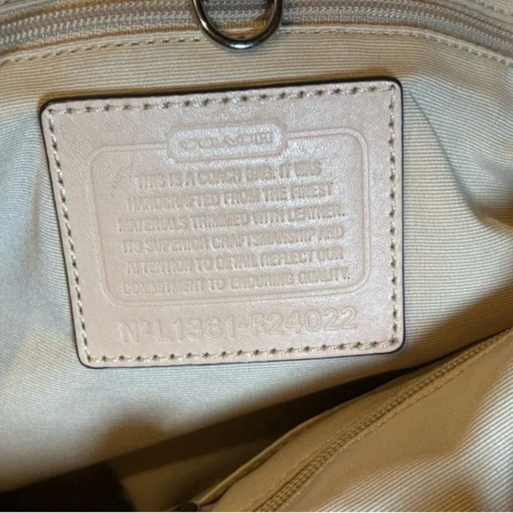 Coach tote coral